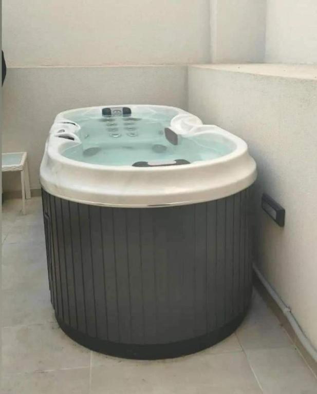 Jacuzzi Maisonette In Sfakia Center 'New 2023' Daire Khóra Sfakíon Dış mekan fotoğraf